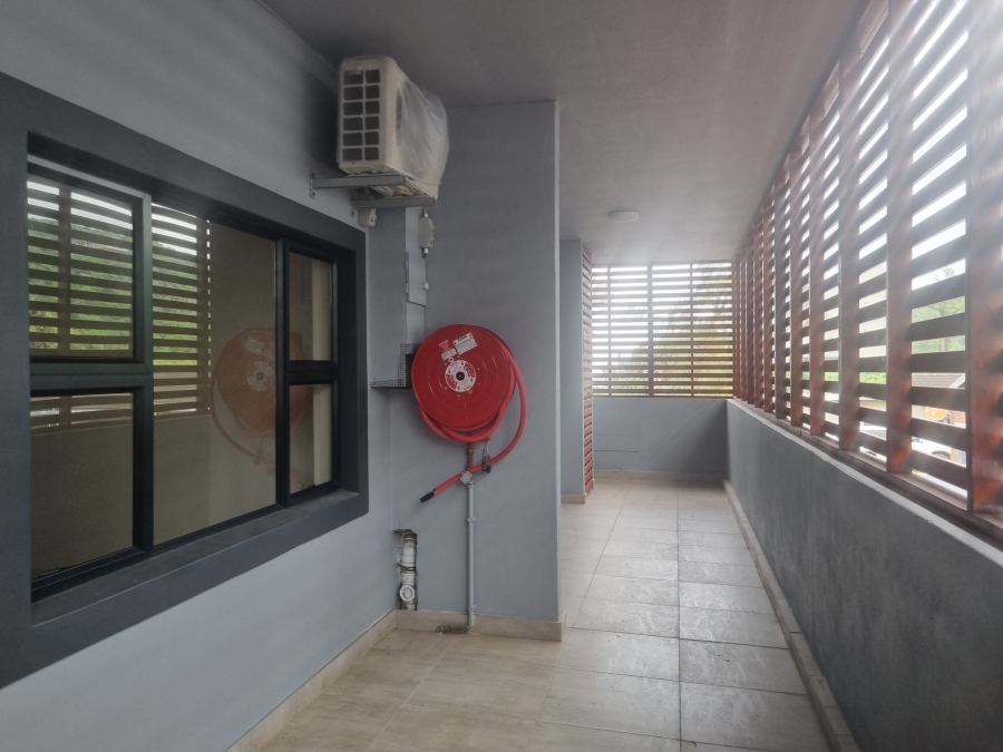 To Let 3 Bedroom Property for Rent in La Mercy KwaZulu-Natal