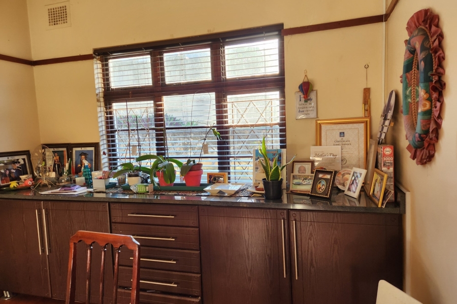 3 Bedroom Property for Sale in Montclair KwaZulu-Natal