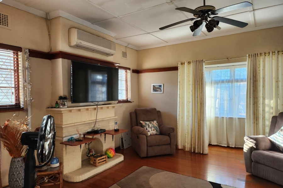 3 Bedroom Property for Sale in Montclair KwaZulu-Natal