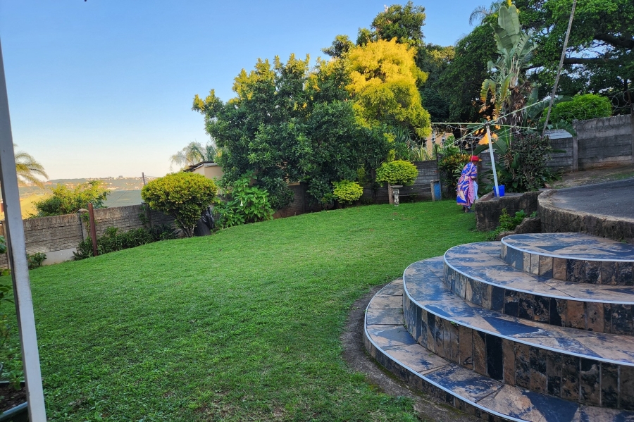 3 Bedroom Property for Sale in Montclair KwaZulu-Natal