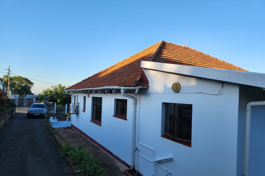 3 Bedroom Property for Sale in Montclair KwaZulu-Natal