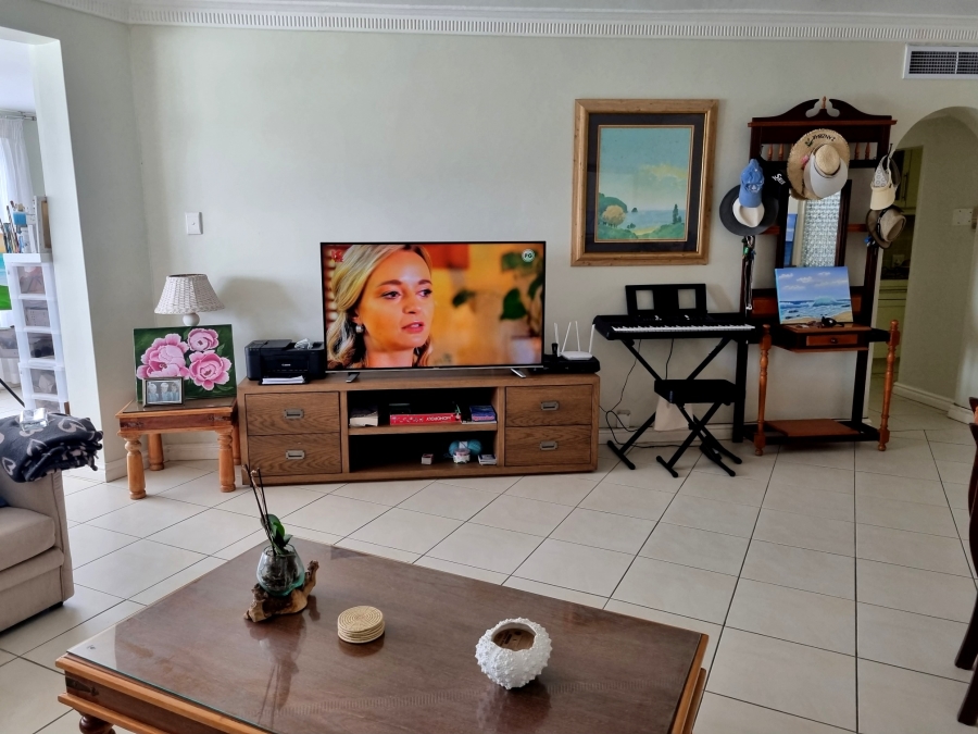 To Let 3 Bedroom Property for Rent in Umhlanga KwaZulu-Natal