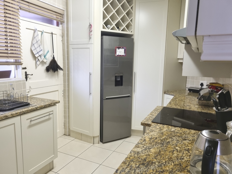 To Let 3 Bedroom Property for Rent in Umhlanga KwaZulu-Natal