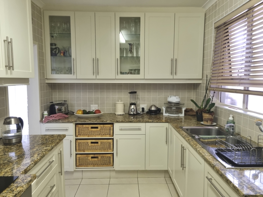 To Let 3 Bedroom Property for Rent in Umhlanga KwaZulu-Natal