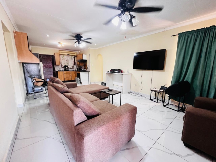 To Let 3 Bedroom Property for Rent in Birdswood KwaZulu-Natal