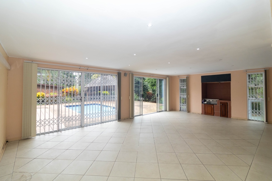 4 Bedroom Property for Sale in Meer En See KwaZulu-Natal
