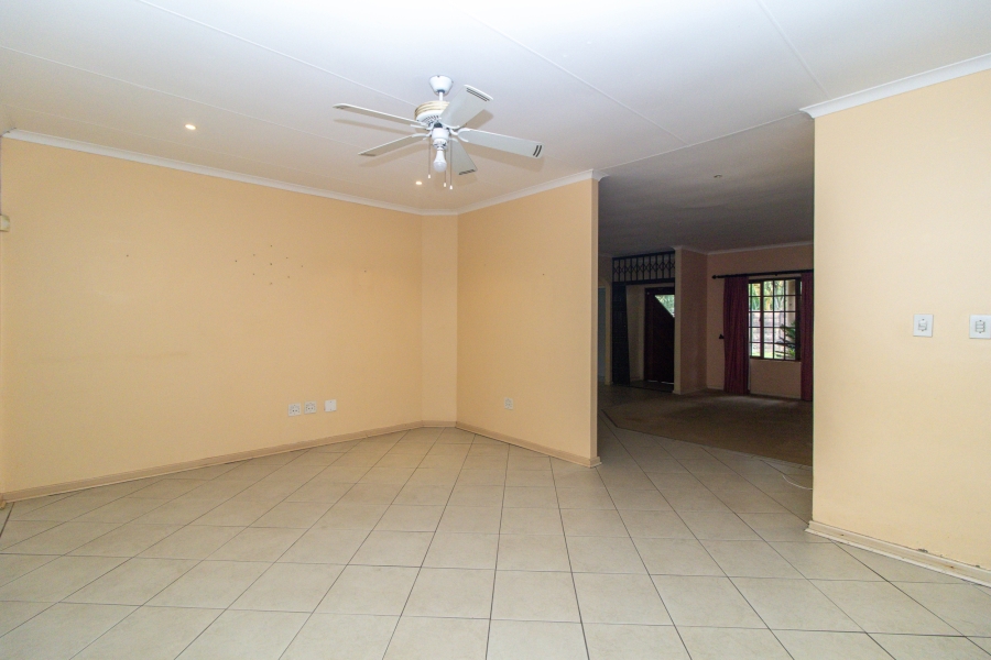 4 Bedroom Property for Sale in Meer En See KwaZulu-Natal