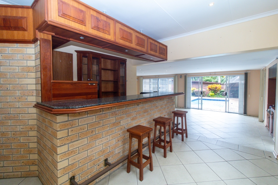4 Bedroom Property for Sale in Meer En See KwaZulu-Natal