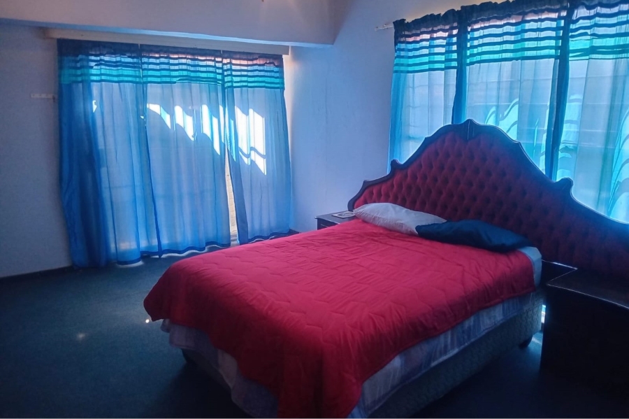 4 Bedroom Property for Sale in Pioneer Park KwaZulu-Natal