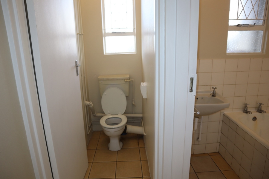 2 Bedroom Property for Sale in Pinetown KwaZulu-Natal