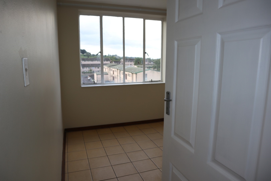 2 Bedroom Property for Sale in Pinetown KwaZulu-Natal
