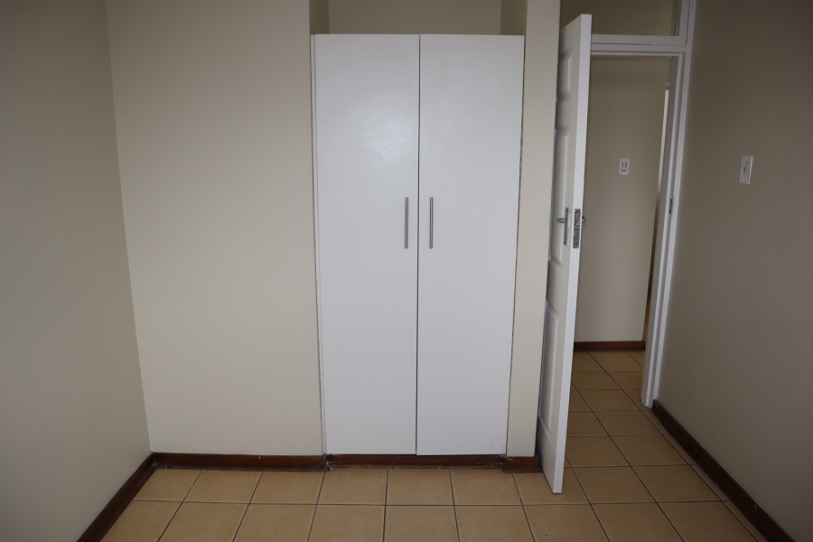 2 Bedroom Property for Sale in Pinetown KwaZulu-Natal