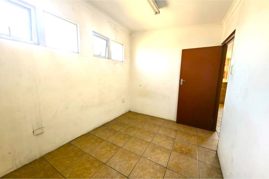 To Let commercial Property for Rent in Alton KwaZulu-Natal