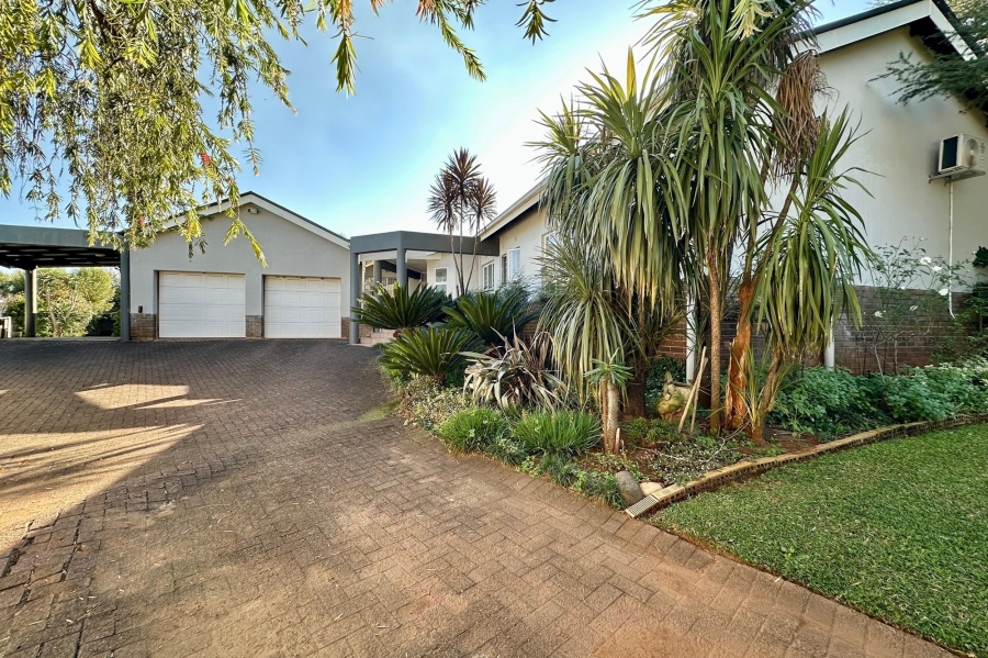 4 Bedroom Property for Sale in Huttenheights KwaZulu-Natal