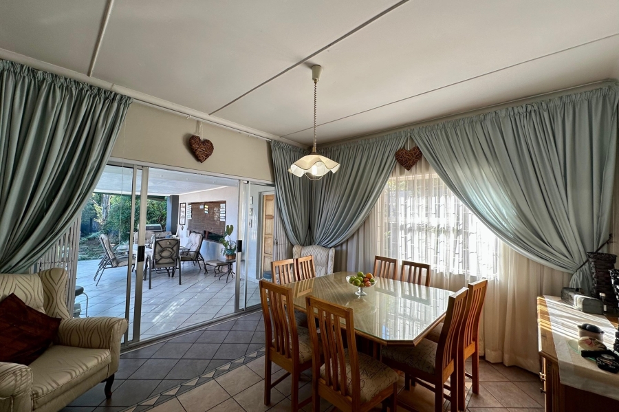4 Bedroom Property for Sale in Huttenheights KwaZulu-Natal