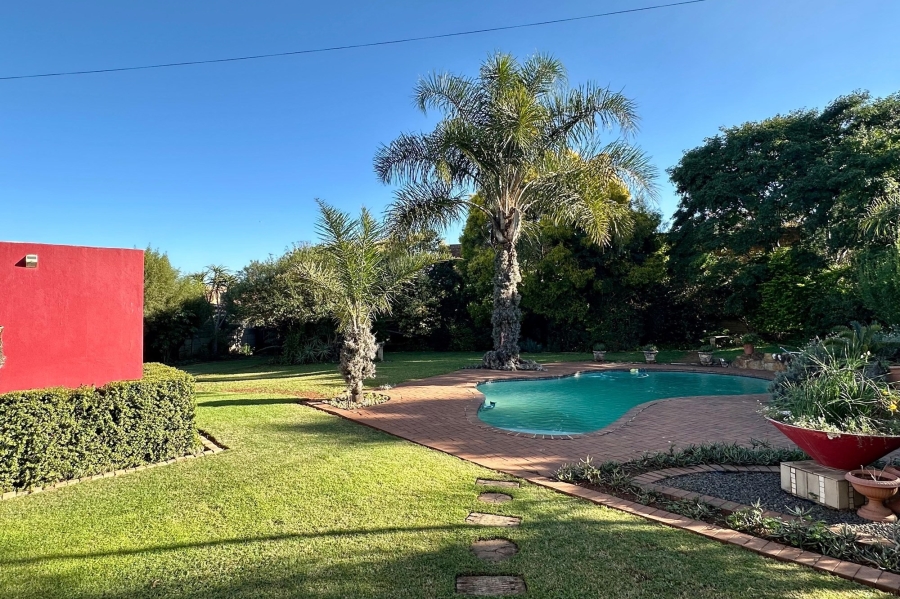 4 Bedroom Property for Sale in Huttenheights KwaZulu-Natal