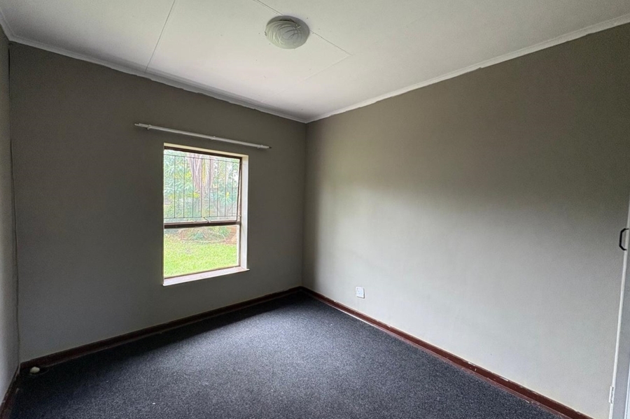 3 Bedroom Property for Sale in Pioneer Park KwaZulu-Natal