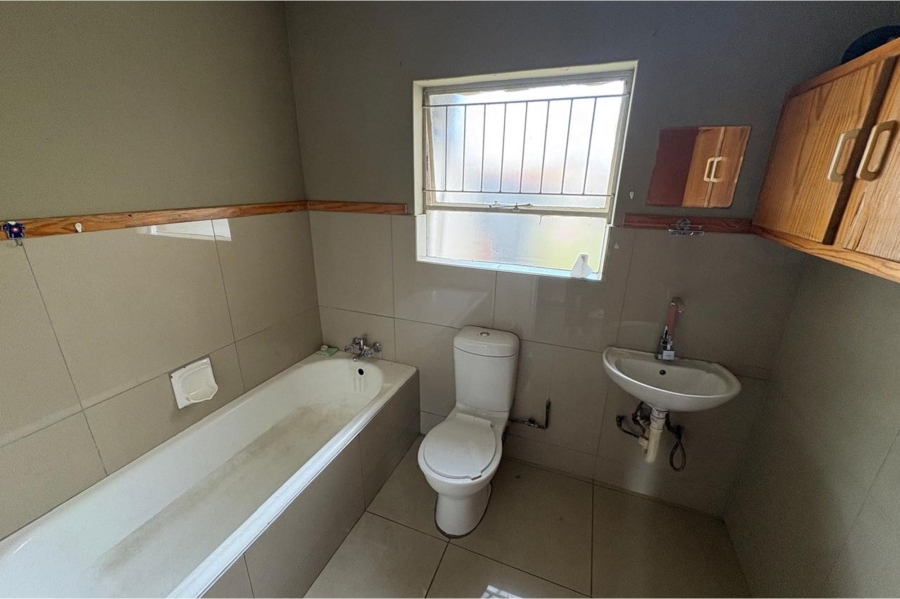 3 Bedroom Property for Sale in Pioneer Park KwaZulu-Natal