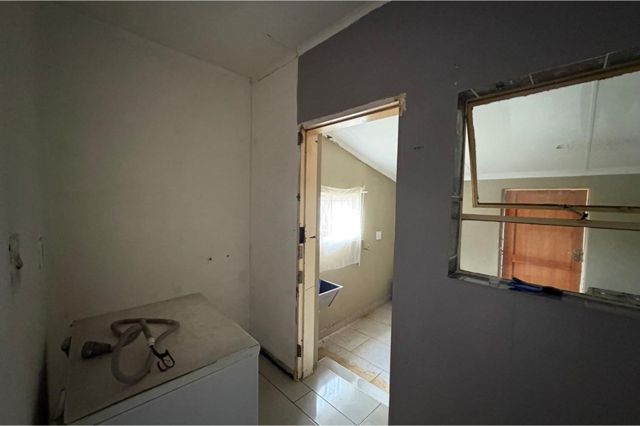3 Bedroom Property for Sale in Pioneer Park KwaZulu-Natal