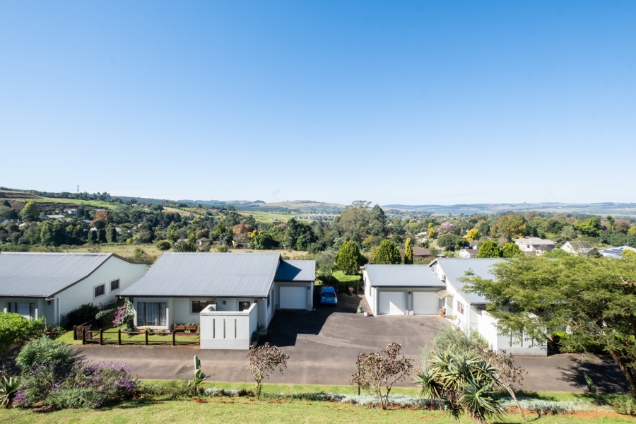 2 Bedroom Property for Sale in Howick KwaZulu-Natal