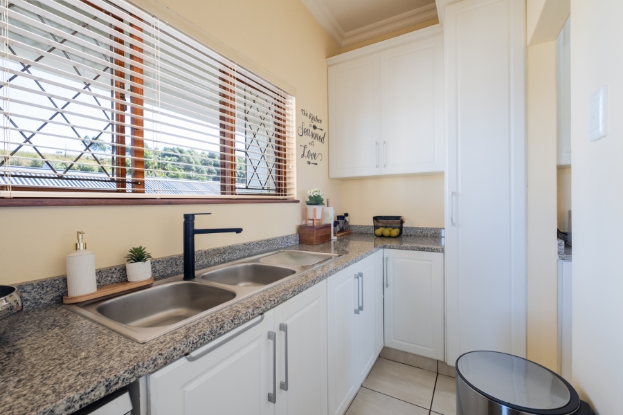 2 Bedroom Property for Sale in Howick KwaZulu-Natal