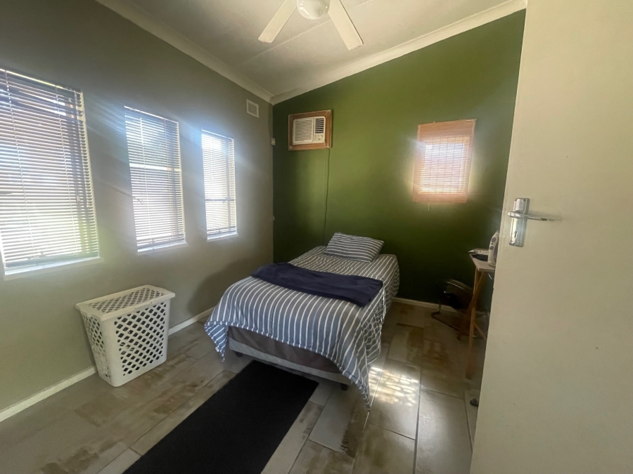 1 Bedroom Property for Sale in Morningside KwaZulu-Natal