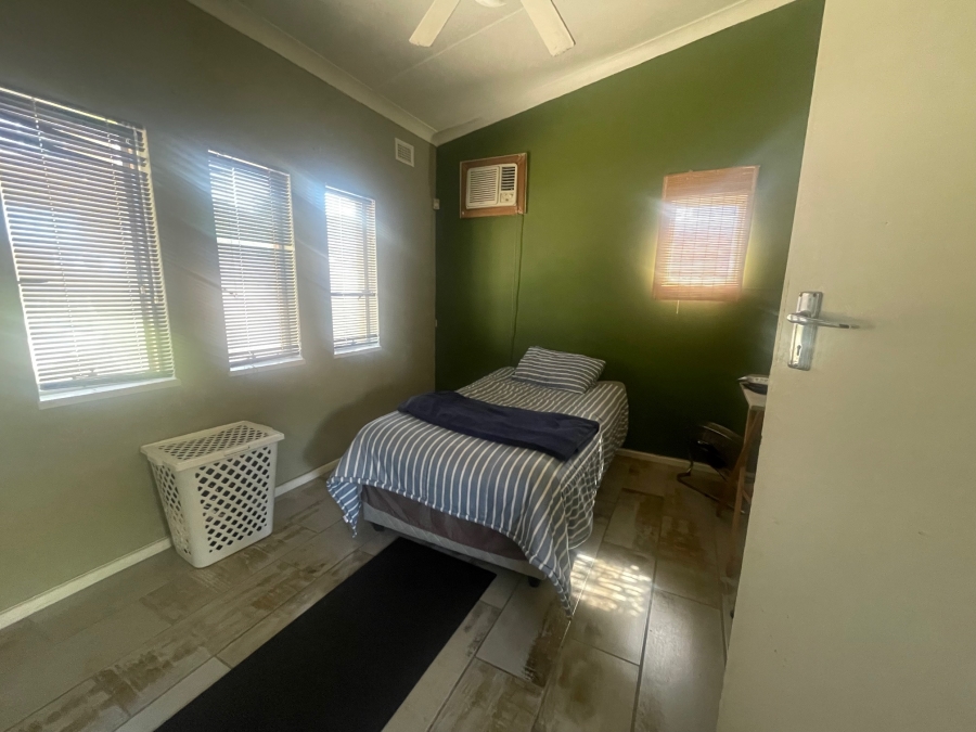 1 Bedroom Property for Sale in Morningside KwaZulu-Natal