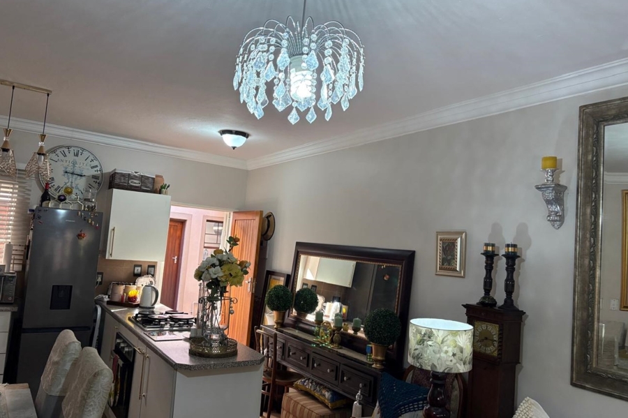 1 Bedroom Property for Sale in Sunnyridge KwaZulu-Natal