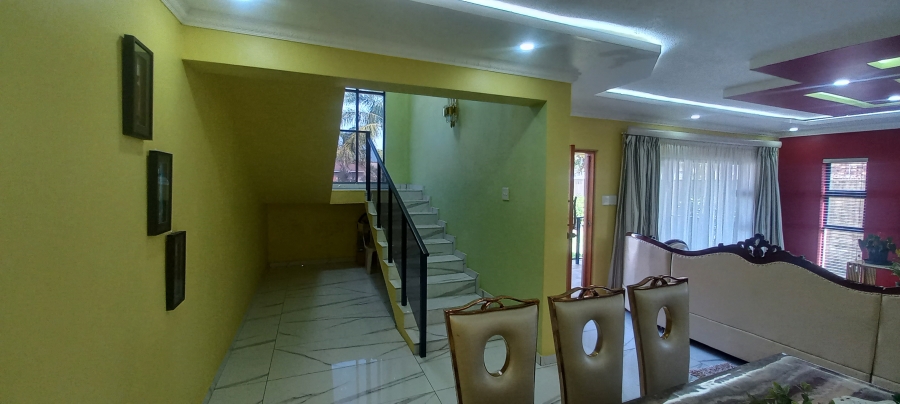 5 Bedroom Property for Sale in Margate KwaZulu-Natal