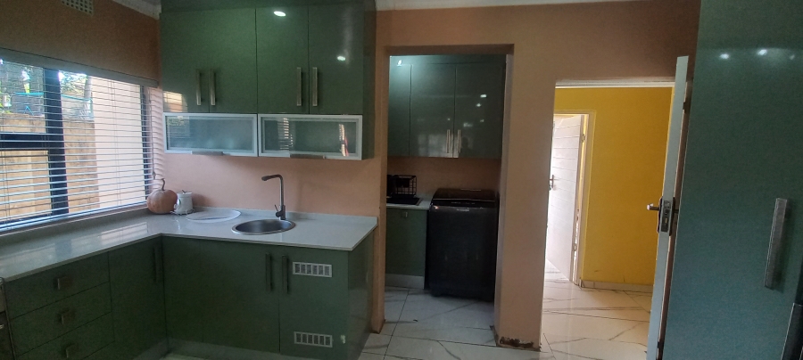 5 Bedroom Property for Sale in Margate KwaZulu-Natal