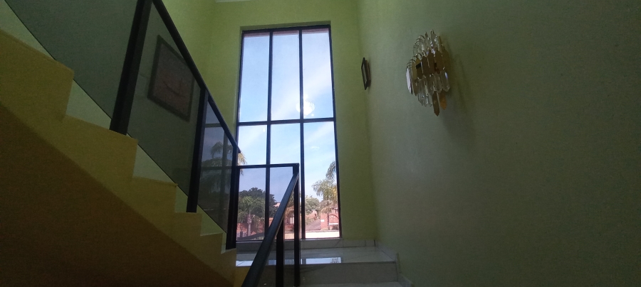 5 Bedroom Property for Sale in Margate KwaZulu-Natal