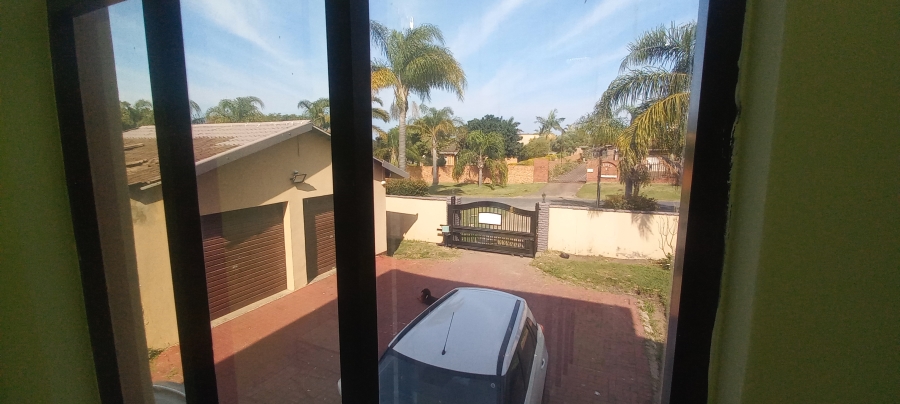5 Bedroom Property for Sale in Margate KwaZulu-Natal