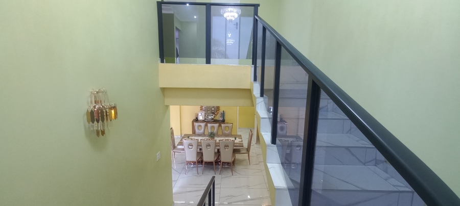 5 Bedroom Property for Sale in Margate KwaZulu-Natal