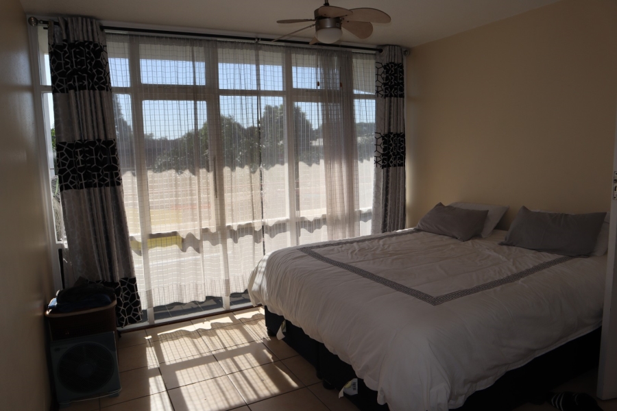 1 Bedroom Property for Sale in Pinetown KwaZulu-Natal