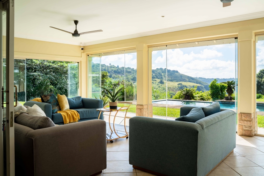 5 Bedroom Property for Sale in Kloof KwaZulu-Natal
