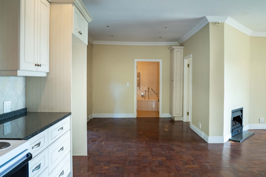 5 Bedroom Property for Sale in Kloof KwaZulu-Natal