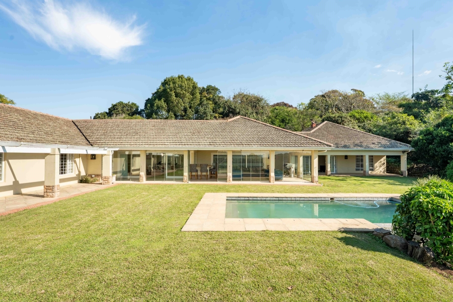 5 Bedroom Property for Sale in Kloof KwaZulu-Natal