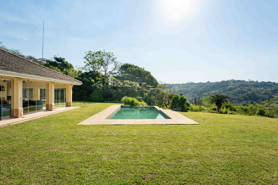 5 Bedroom Property for Sale in Kloof KwaZulu-Natal