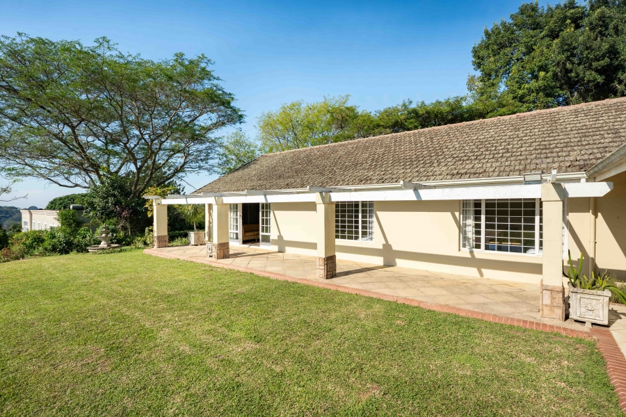5 Bedroom Property for Sale in Kloof KwaZulu-Natal