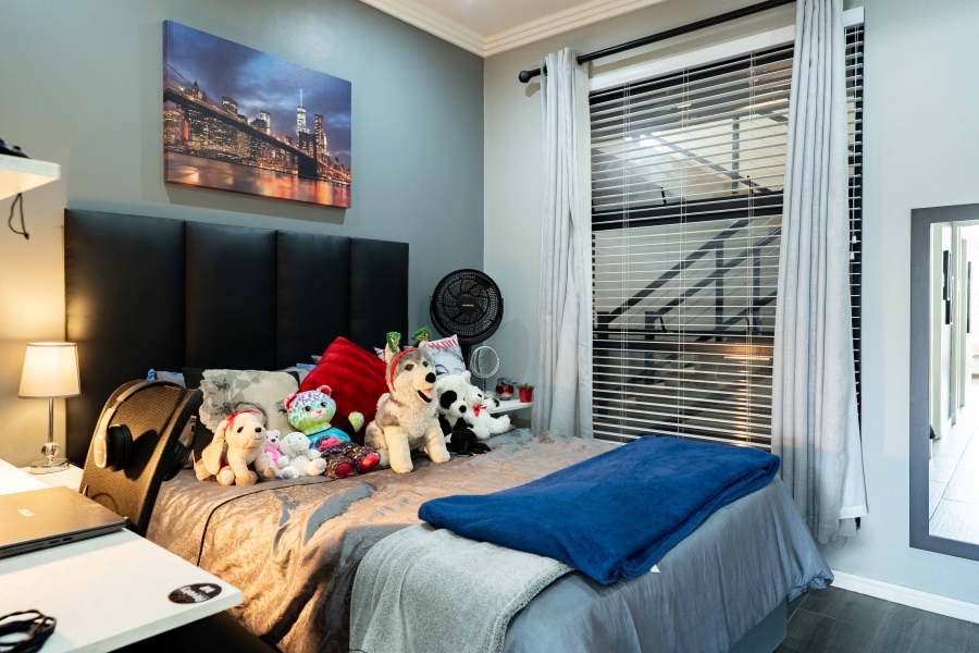2 Bedroom Property for Sale in Hillcrest Central KwaZulu-Natal