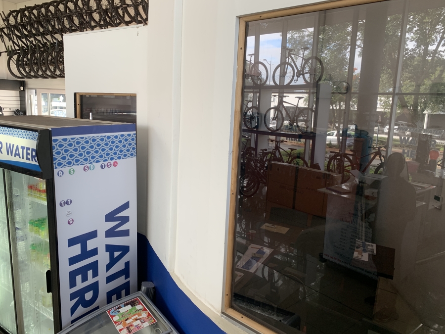 To Let commercial Property for Rent in La Lucia KwaZulu-Natal