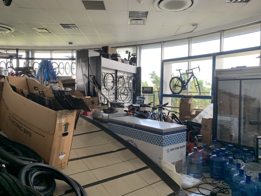 To Let commercial Property for Rent in La Lucia KwaZulu-Natal