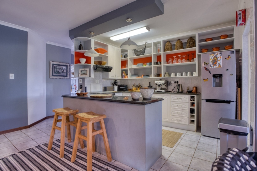 3 Bedroom Property for Sale in Salt Rock KwaZulu-Natal