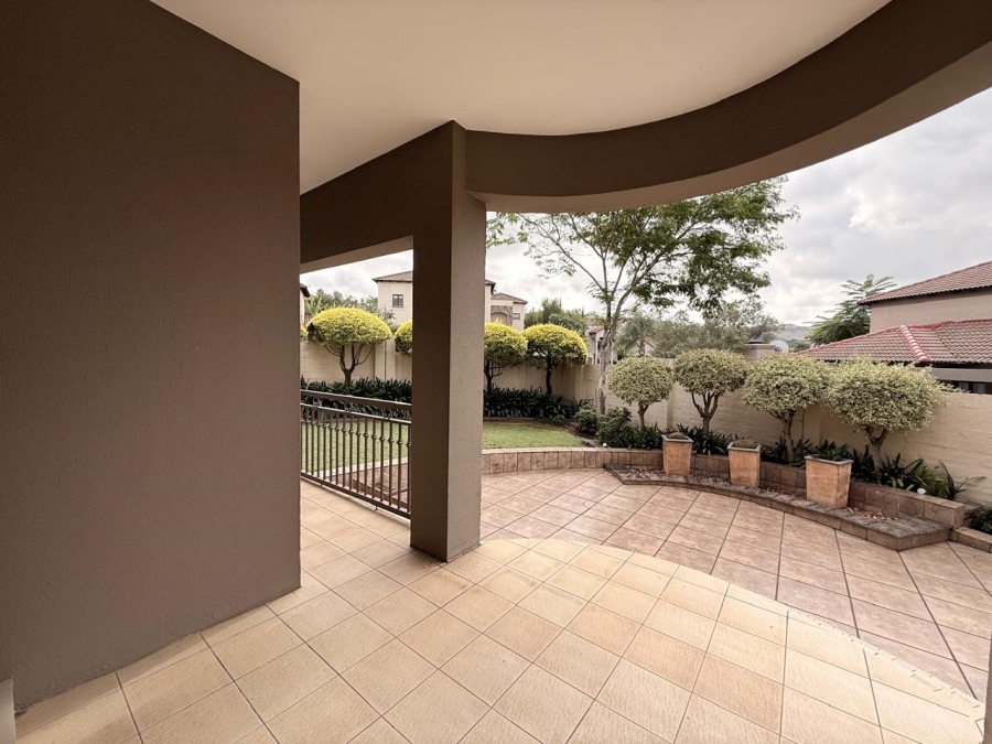 3 Bedroom Property for Sale in Schuinshoogte KwaZulu-Natal