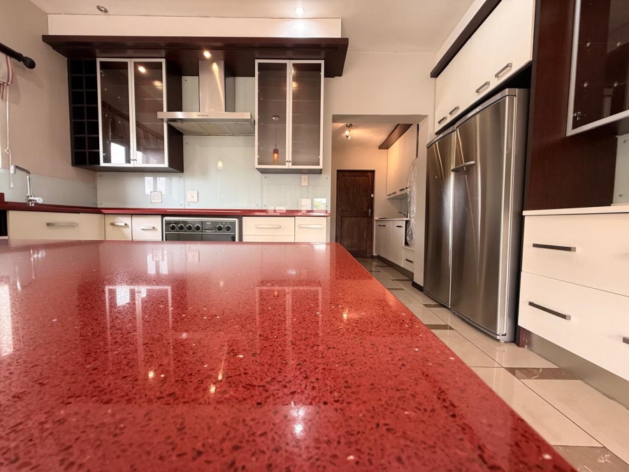 3 Bedroom Property for Sale in Schuinshoogte KwaZulu-Natal