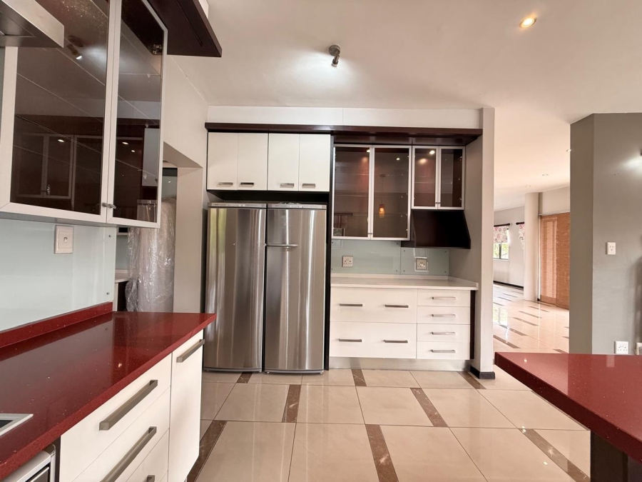 3 Bedroom Property for Sale in Schuinshoogte KwaZulu-Natal
