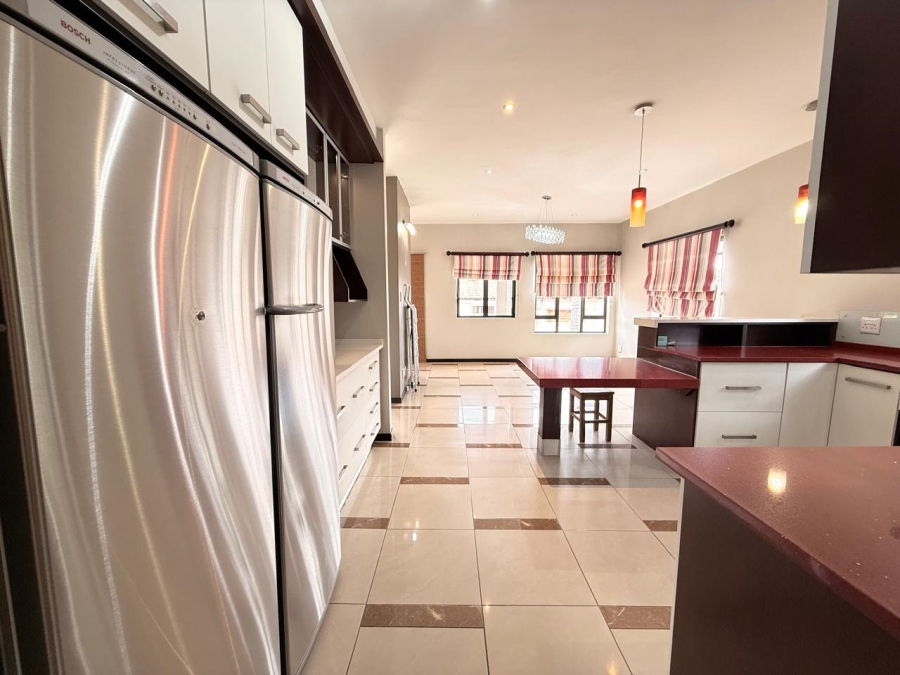 3 Bedroom Property for Sale in Schuinshoogte KwaZulu-Natal