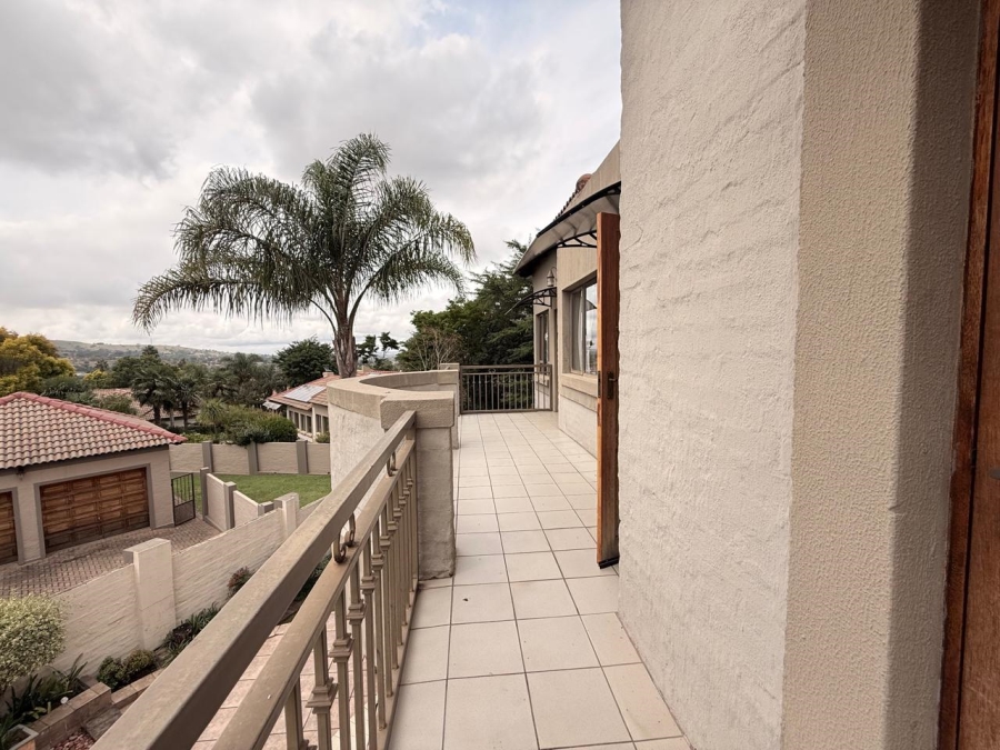 3 Bedroom Property for Sale in Schuinshoogte KwaZulu-Natal