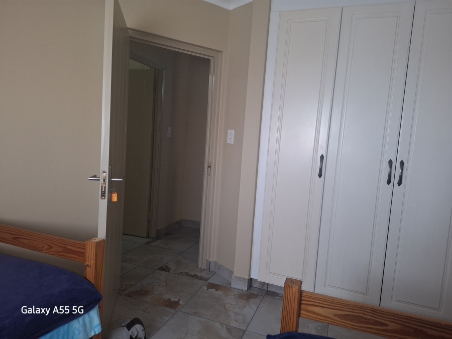 4 Bedroom Property for Sale in Lawrence Rocks KwaZulu-Natal