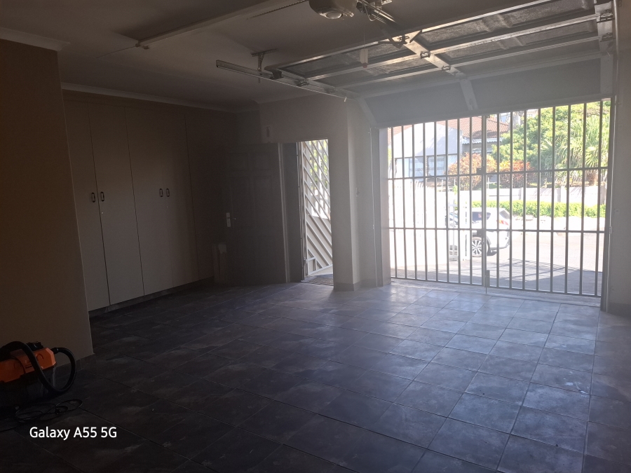 4 Bedroom Property for Sale in Lawrence Rocks KwaZulu-Natal